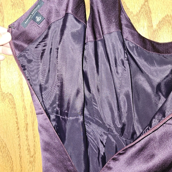 Banana Republic 100% Silk Dress Sleeveless Eggplant Color Lined Size 10 - Picture 10 of 13